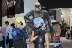 強化骨格を装備したキャンペーンガール 強化骨格を装備したキャンペーンガール