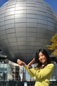 写真の下はミニスカート(!？)