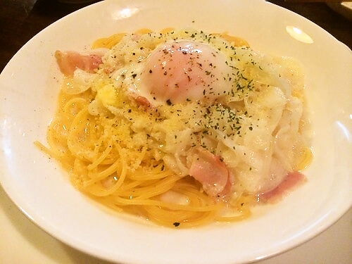 クリームソースパスタ クリームソースパスタ