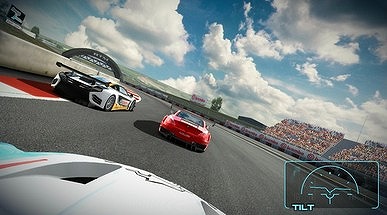 レースチームをマネジメント！
