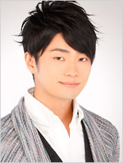 （引用元：http://www.axl-one.com/talent/fukuyama.html）