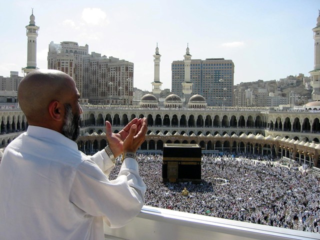 ad9affdba6dc60e86f5af2546596e0e7