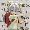 モモの下からのアングルがエロい!125センチれんちょんが可愛い…!等身大フィギュアまとめの画像