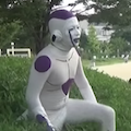【寸劇】公園で居ないのにミュウツー出たって叫んでたら激似のフリーザ様が出てきて公園大パニックになった【ポケモンGO】の画像