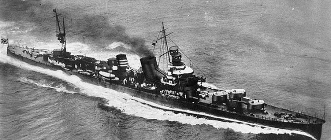 就役2年後　主砲が単装砲 画像出典：https://ja.wikipedia.org/wiki/加古_(重巡洋艦)