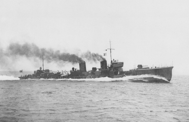 水無月 (睦月型駆逐艦) 画像出典：https://ja.wikipedia.org/wiki/水無月_(睦月型駆逐艦)