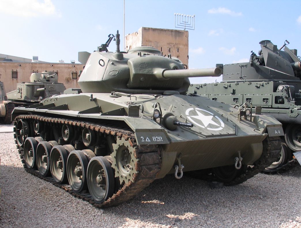 M24軽戦車 画像出典：https://ja.wikipedia.org/wiki/M24軽戦車