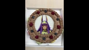 田中美海さんのバースデーケーキはニトクリスのチョコケーキ！