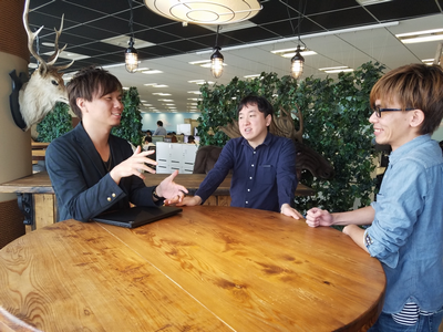 studio Zオフィス内にて。