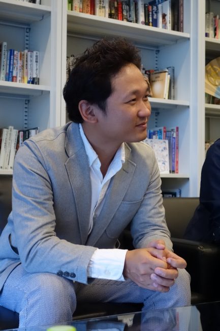 一人ボランティアから始まった企業。集まったメンバーはヤンキーや引きこもり!?スマホゲームを作るまでの過酷な道のり【アロット・オブ・ストーリーズ インタビュー】の本文画像2